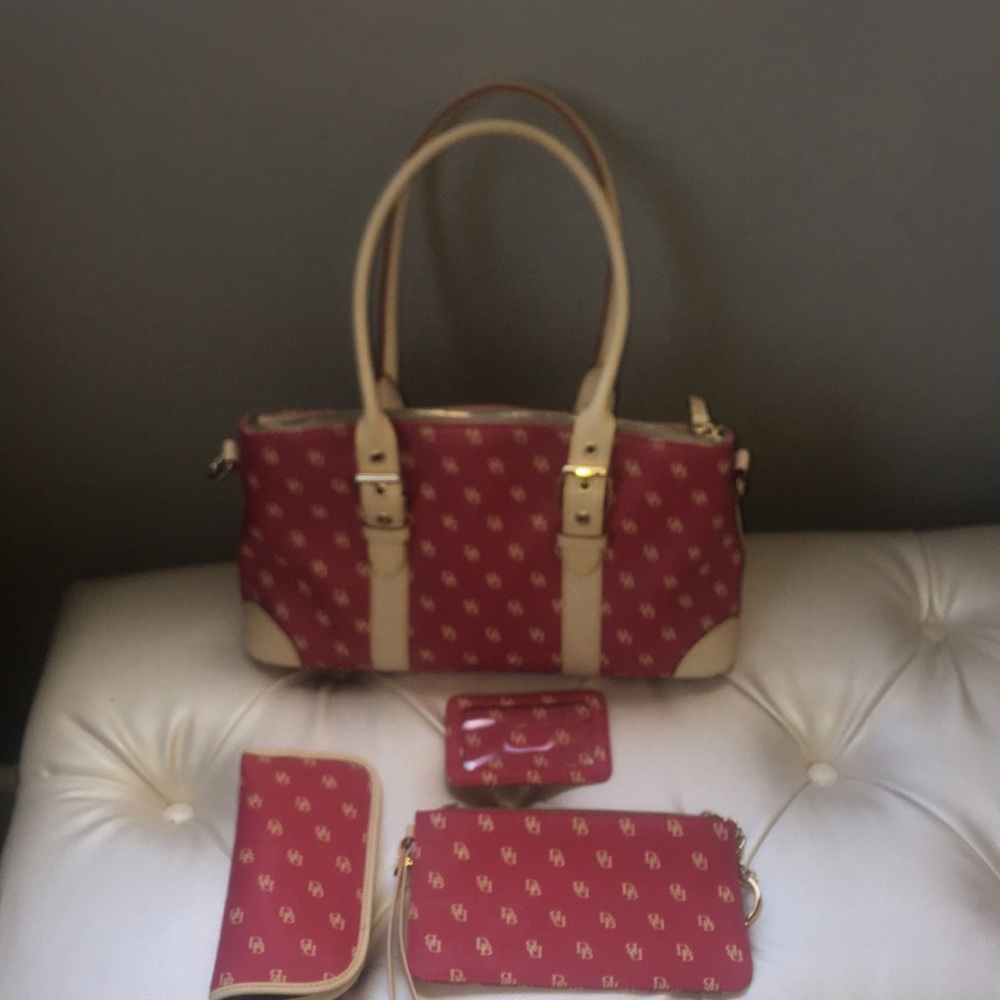 Dooney & Bourke Tote, sunglass holder, pouch, & ID